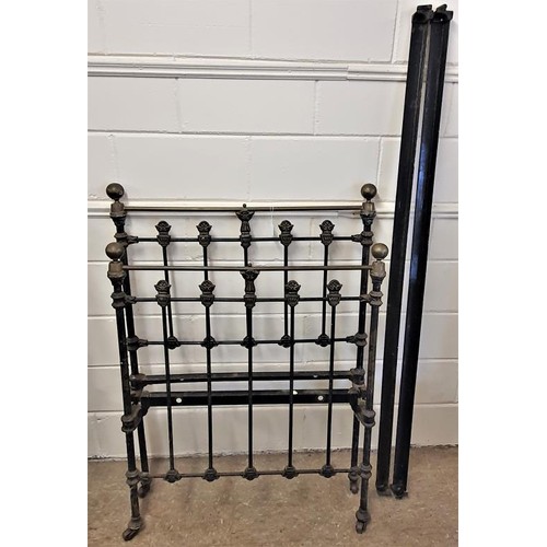 386 - Victorian 3ft Brass and Iron Bed Frame, complete with side rails