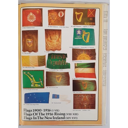 523 - A History of Irish Flags from the earliest times. Hayes-McCoy, G.A Published by Academy Press, Dubli... 