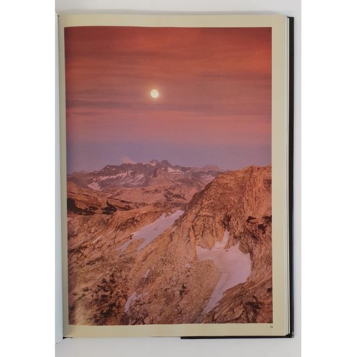 409 - THE ART OF ADVENTURE Galen Rowell Published by Collins, San Francisco, 1989. Hardcover. First Editio... 