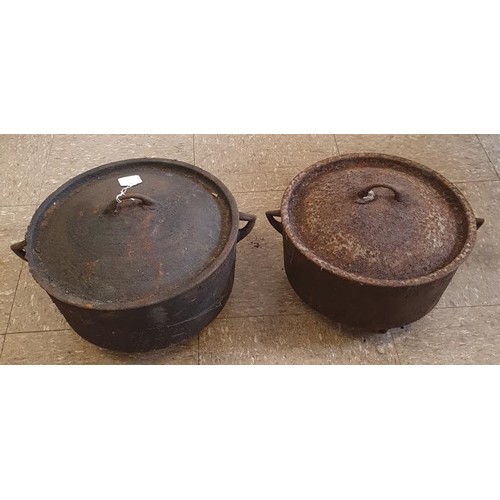 125 - Two Antique Metal Pot Bakers, largest - c.13.5in diam, 8in tall with lid (2)