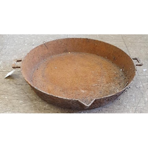 136 - Antique Metal Griddle Pan with pouring lip, c.18.5in diam