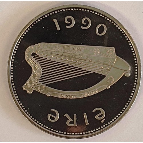 188 - Ireland 1990 Cupro-Nickel Proof One Punt/Pound &pound;1 Coin, in original Central Bank of Ireland Bo... 
