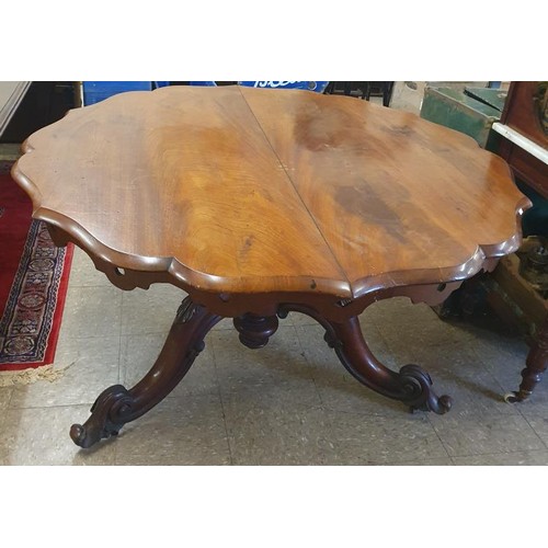 468 - Good Quality Victorian Mahogany Shaped and Tilt Top Centre Table with pierced apron, raised on a car... 