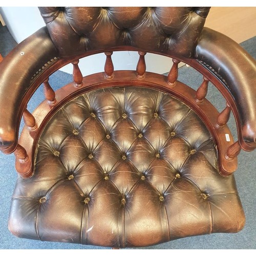 472 - Vintage Leather Chesterfield Style Desk Chair with Tilt and Swivel Mechanism