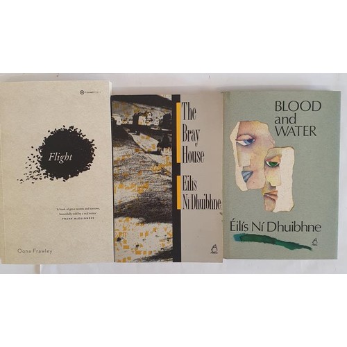 513 - Oona Frawley; Flight, French Flaps signed first edition first print, 2014 Tramp Press; Éil&ia... 