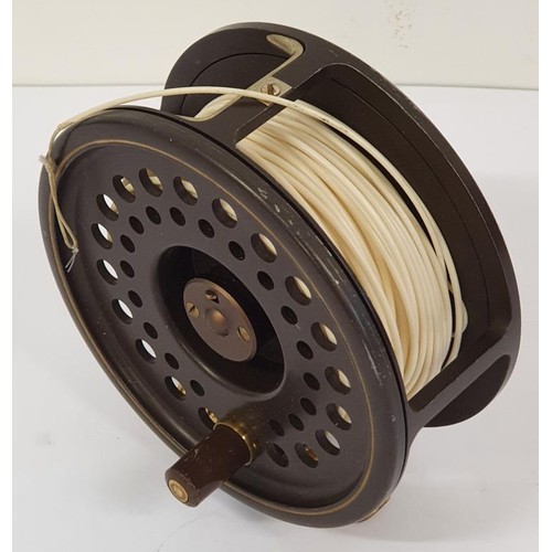 109 - Hardy The Golden Prince Salmon Fly Reel 11/12 w.t.