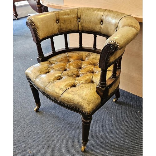 428 - Very Fine Quality Antique Mahogany Library/Desk Chair, upholstered in good quality hide. The deep bu... 