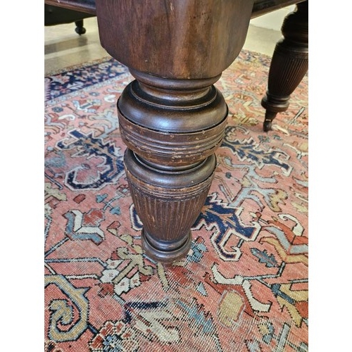 434 - Very Fine Quality Victorian Mahogany Extending D-End Dining Table with / spare leaves. The top with ... 