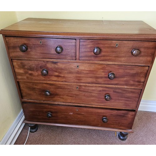 435 - Good Quality Victorian Mahogany Chest Drawers, the top with moulded edge above an arrangement of two... 