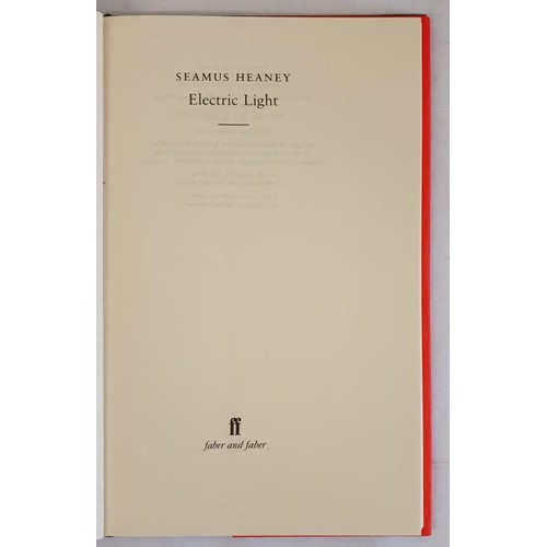 576 - Seamus Heaney. Electric Light. 2001. 1st Mint in dust jacket.