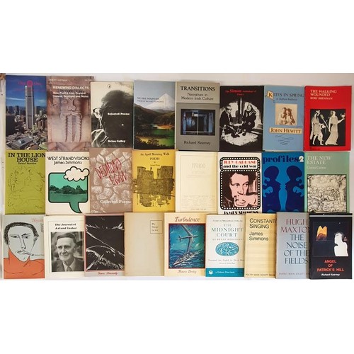 369 - Poetry: Collection of Booklets/Pamphlets such as The Midnight Court by Bryan Merriman, 1967; Constan... 