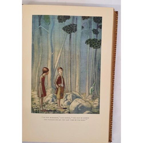 220 - THE CROCK OF GOLD – James Stephens, published 1926. First Printing of the Illustrated edition.... 