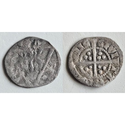 32 - Ireland. Edward 1 1272-1307. Silver farthing second coinage Dublin mint. D.F.70 S6255. Weak on obver... 