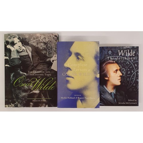 111 - Oscar Wilde: The Complete Letters of Oscar Wilde Holland, Merlin Published by Harpercollins, 2000; W... 