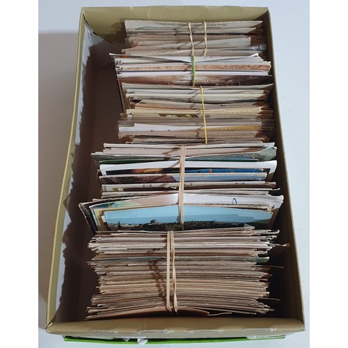 36 - Postcards: An extensive collection of Postcards relating to Art, Greetings, Portrait and World inter... 