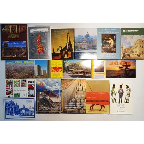 39 - Postcards: An extensive collection of World interest Postcards ( c900) Plus 24 Postcard booklets. Po... 