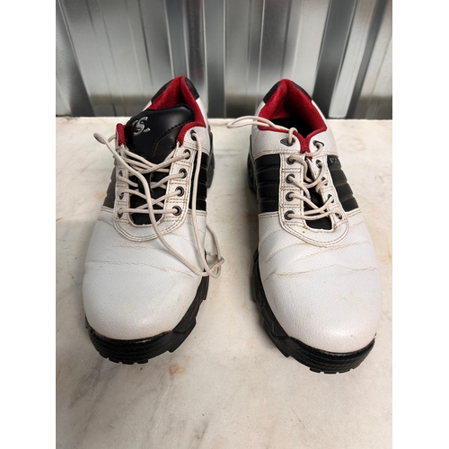 14 - Stuburt leather golf shoes size 7