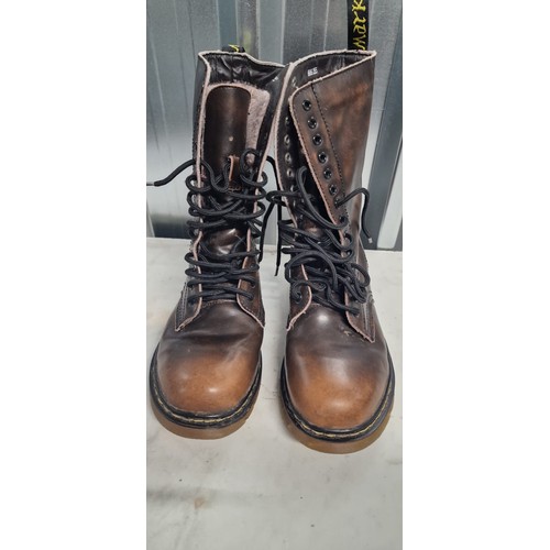 24 - Matamata brown lined boots as new uk size 5-6