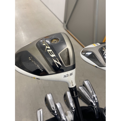 88 - Full Set TAYLORMADE GOLF Clubs plus Golf Bag