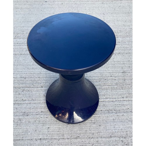 27 - C20th furniture, a blue plastic stool, by French maker Nurieux

This lot is available for in house s... 