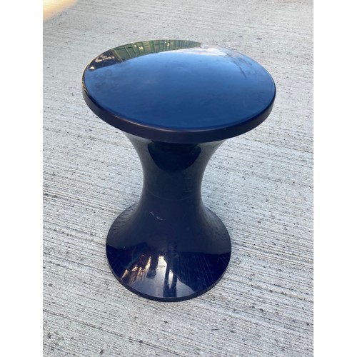 27 - C20th furniture, a blue plastic stool, by French maker Nurieux

This lot is available for in house s... 