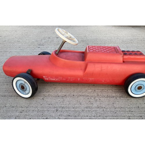30 - Motor racing toy, ride on childs racing car from the 1970’s

This lot is available for in house ship... 