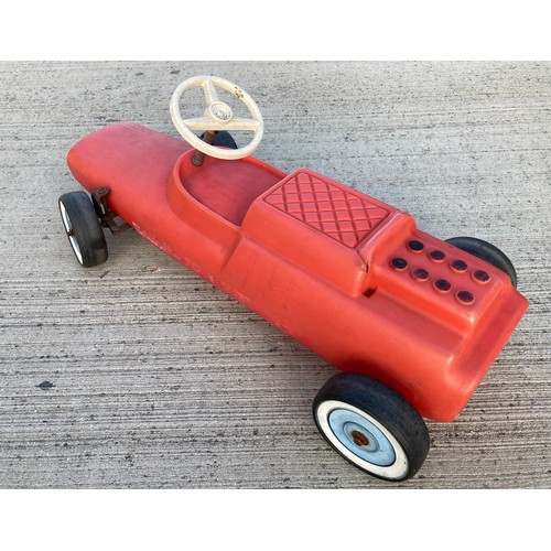 30 - Motor racing toy, ride on childs racing car from the 1970’s

This lot is available for in house ship... 