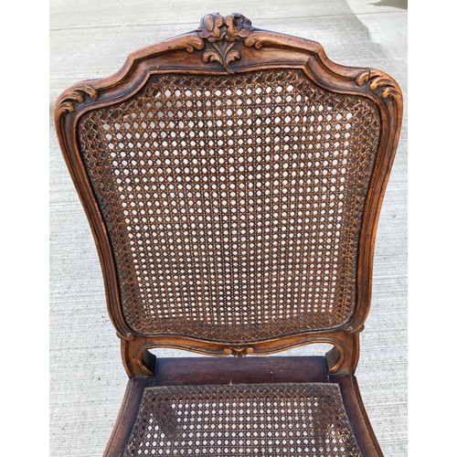 33 - French furniture, a Bergere salon chair with carved decoration

Collection only, within 10 days of t... 