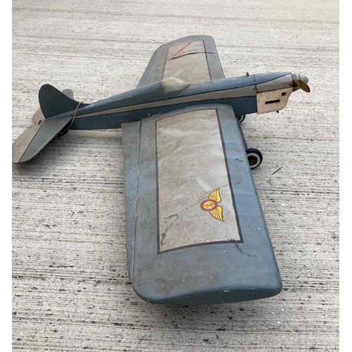 39 - Control line model aircraft

Collection only, within 10 days of the end of the auction