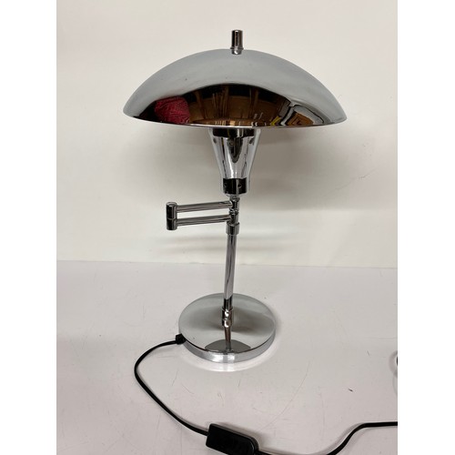 23 - Mid century design lighting, metamorphic chrome plated table lamp 46 cm high

This lot is available ... 