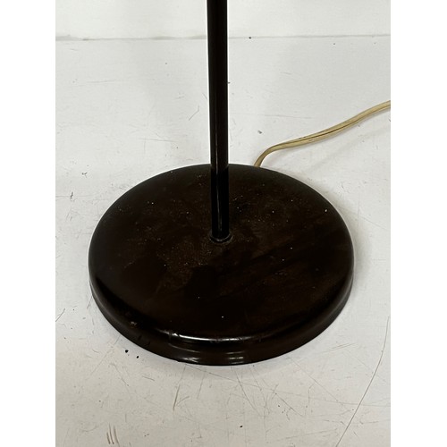 36 - Mid century furnishings, an Underwriters Laboratories table lamp e-6713, overall height 25 inches, s... 