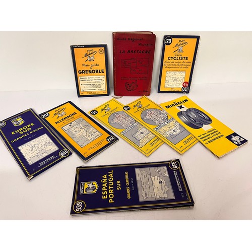 198 - Automobilia, Collection of Michelin maps and a Guide book for Bretagne.

This lot is available for i... 