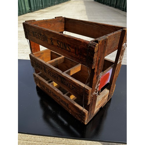 206 - Breweryania, Advertising, a wooden crate for Weston and Sons Cider and Perry makers.

This lot is av... 