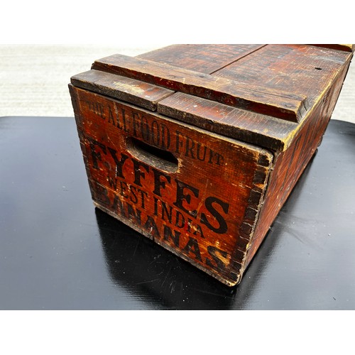 207 - Rare Advertising, storage crate still retaining its lid and marked for Fyffes Bananas and F. Walker ... 