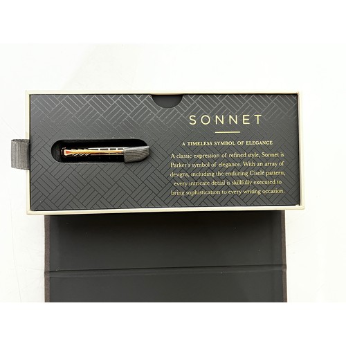 211 - Cased Parker Sonet fountain pen in original box, gold nib.

This lot is available for in-house shipp... 