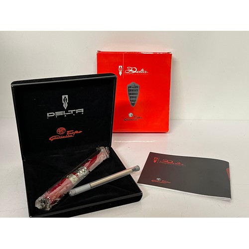 225 - Automobilia, Alfa Romeo Troflo Giulietta cased pen, bespoke designed writing instrument.


This lot ... 