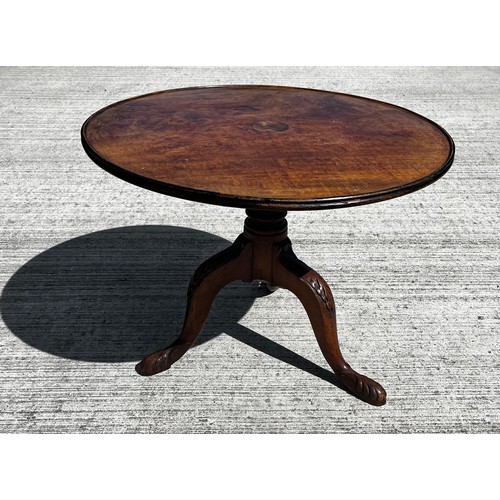 54 - Victorian circular mahogany topped centre table on barrel turned support with carved decoration to t... 