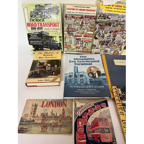 241 - Fifteen books on Bus transport mostly focused on London but there is an sigle volume dedicated art d... 