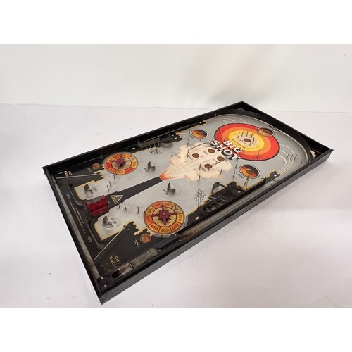 252 - A Gotham pinball / bagatelle game made by Little Giant Toys Gotham Pressed Steel Corp. N.Y N.Y, in o... 