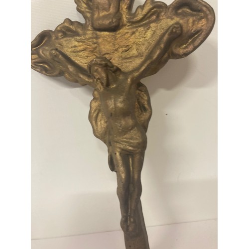 328 - Religious icon, Jesus on the cross 14 inches high

This lot is available for in house shipping