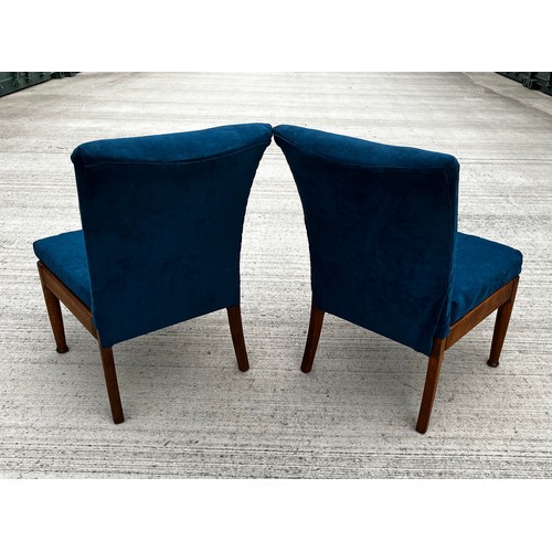 61 - Mid century furniture, a pair of Parker Knoll salon chairs.

This lot is collection only