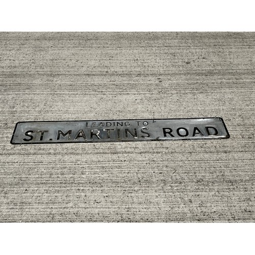 368 - Vintage road sign for ... leading to St Martins Road

The lot is available for in-house shipping