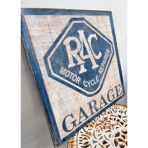 369 - Automobilia, a wooden RAC motor cycle repairers garage sign

24 inches x 24 inches

This lot is avai... 