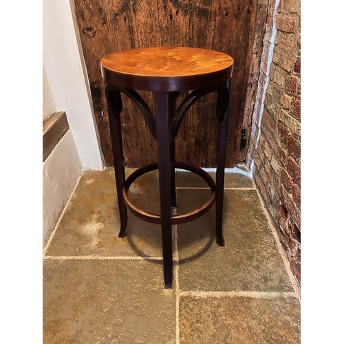 4 - Decorative designer furniture, a very distinctive bent wood stool with burr veneer seat.

This lot i... 