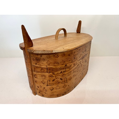 94 - Scandinavian wooden storage box with pokerwork decoration and clever lid mechanism that allows the c... 