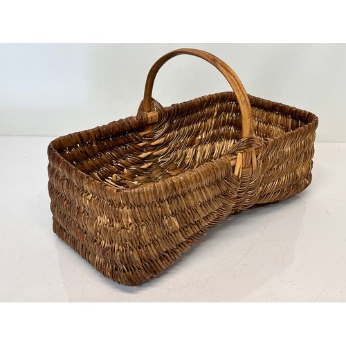 95 - Two French wicker baskets, shopping of fruit picking or display.
Larger is 50 cm long and the smalle... 