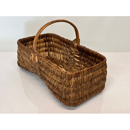 95 - Two French wicker baskets, shopping of fruit picking or display.
Larger is 50 cm long and the smalle... 