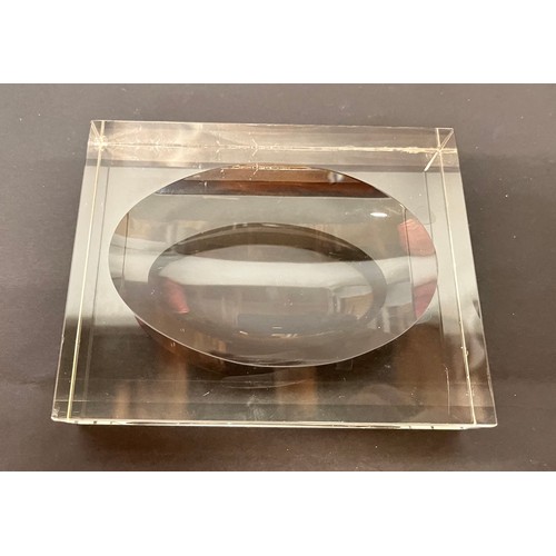 104 - Mid century glass desktop storage dish.

14 cm x 10.5 cm

This lot is available for in-house shippin... 