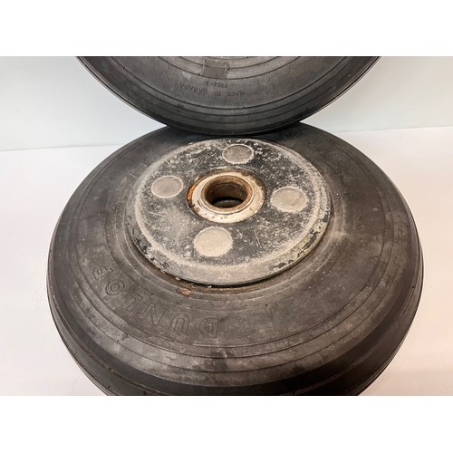 155 - Pair of 19 inch vintage aircraft wheels with Dunlop tyres

This lot is available for internal shippi... 