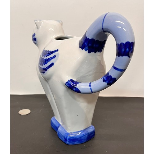 12 - Art Deco studio pottery jug in the form of a cat, 21 cm high


This lot is available for in-house sh... 